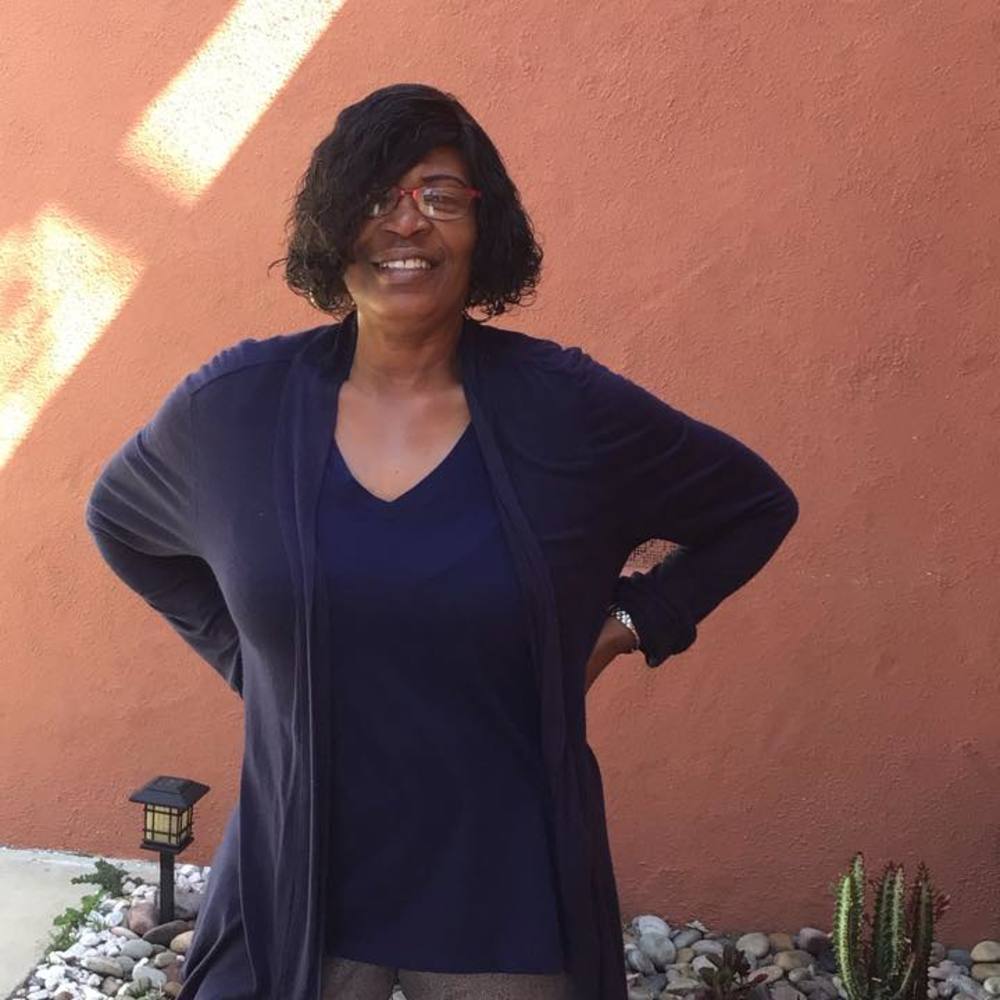 Meet your Posher, Handy